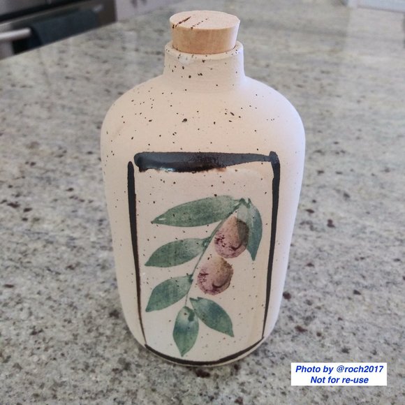 Olive oil carafe and Scripture Trivet - Picture 1 of 6